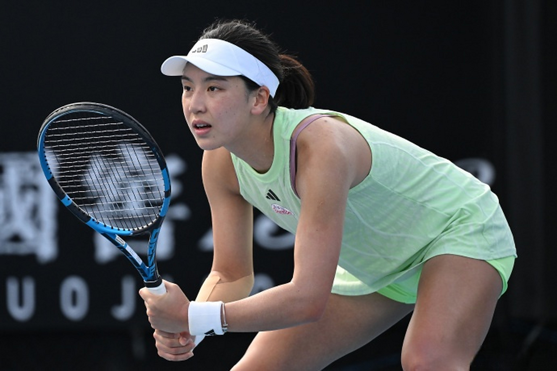 标赛中单手 标赛中单手